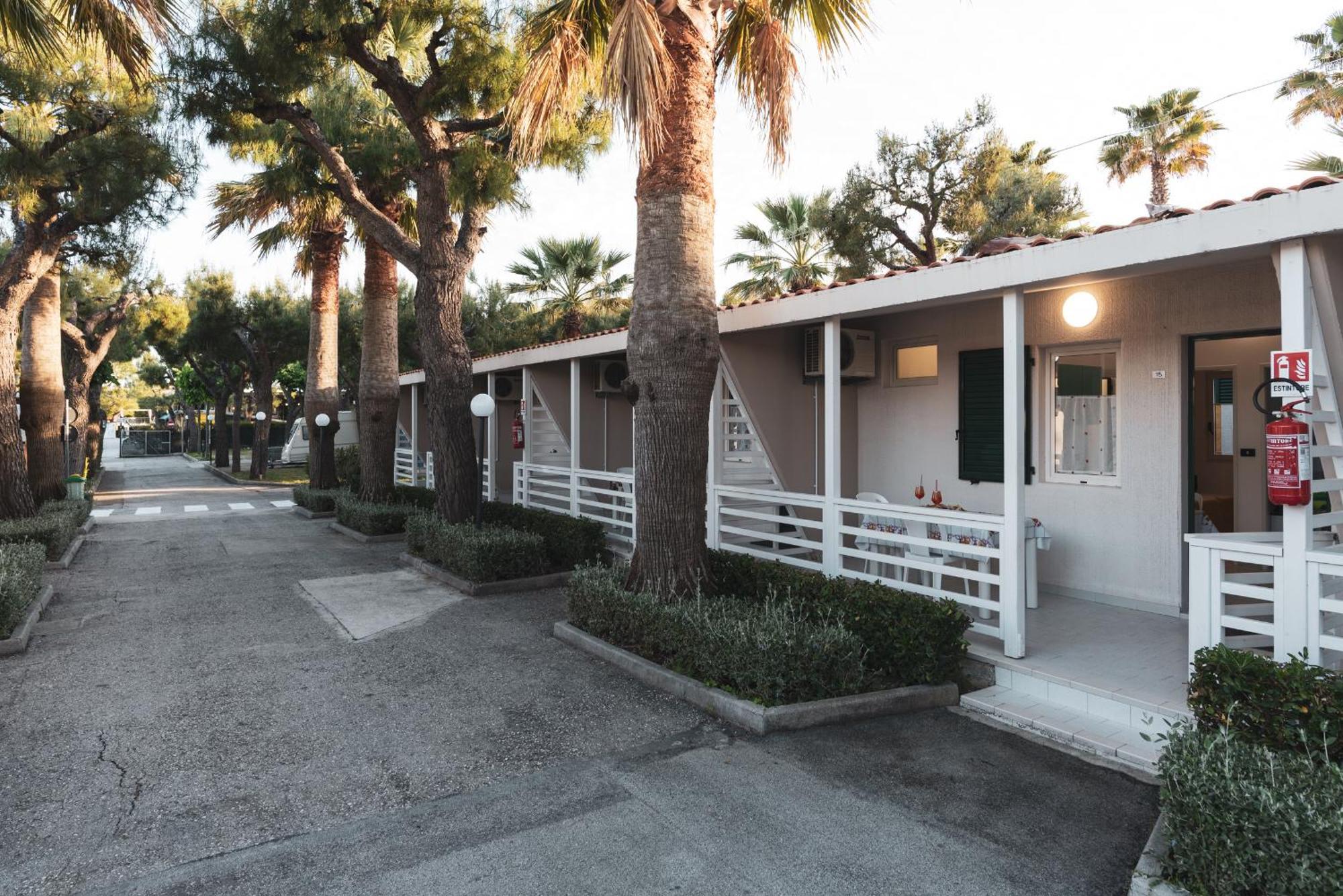 Camping Villaggio Calypso Cupra Marittima Exterior foto
